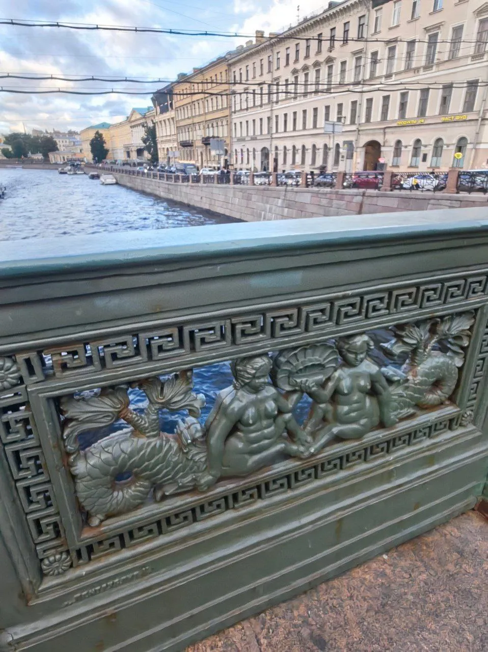 Решётки мостов, Петербург