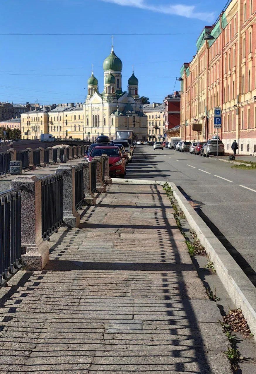 Решётки мостов, Петербург