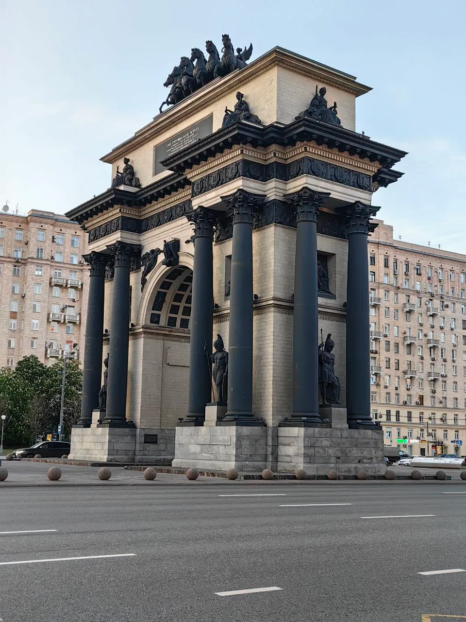 Триумфальная арка и война 1812 года: с чего начинается Москва фото 1