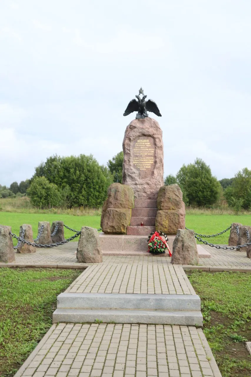 Бородинское поле: как мы случайно попали на реконструкцию 1812 года фото 3