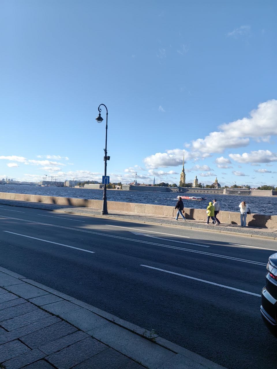 Прогулки по Питеру. Большое сердце Петербурга