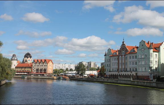 Море