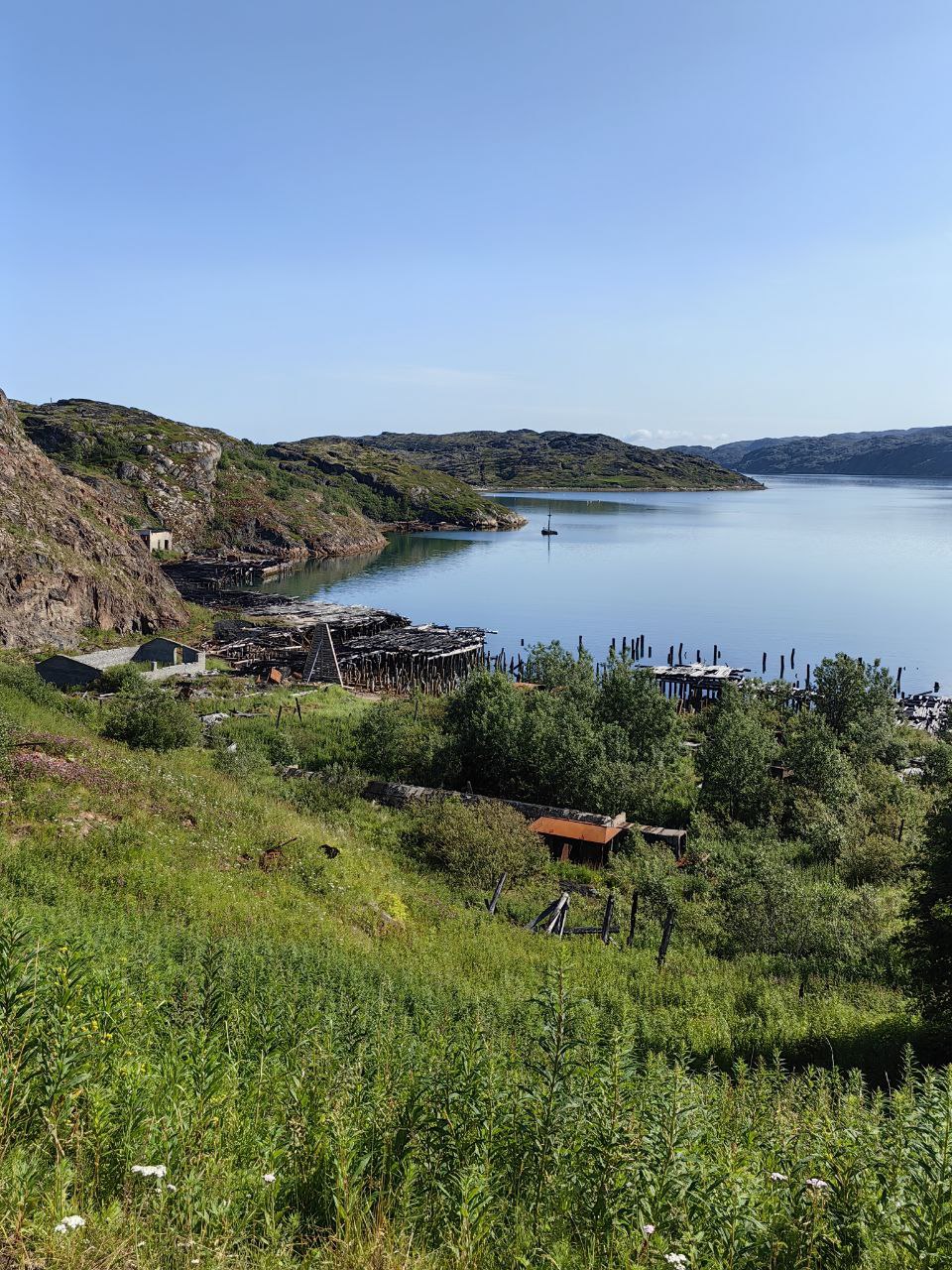 Море