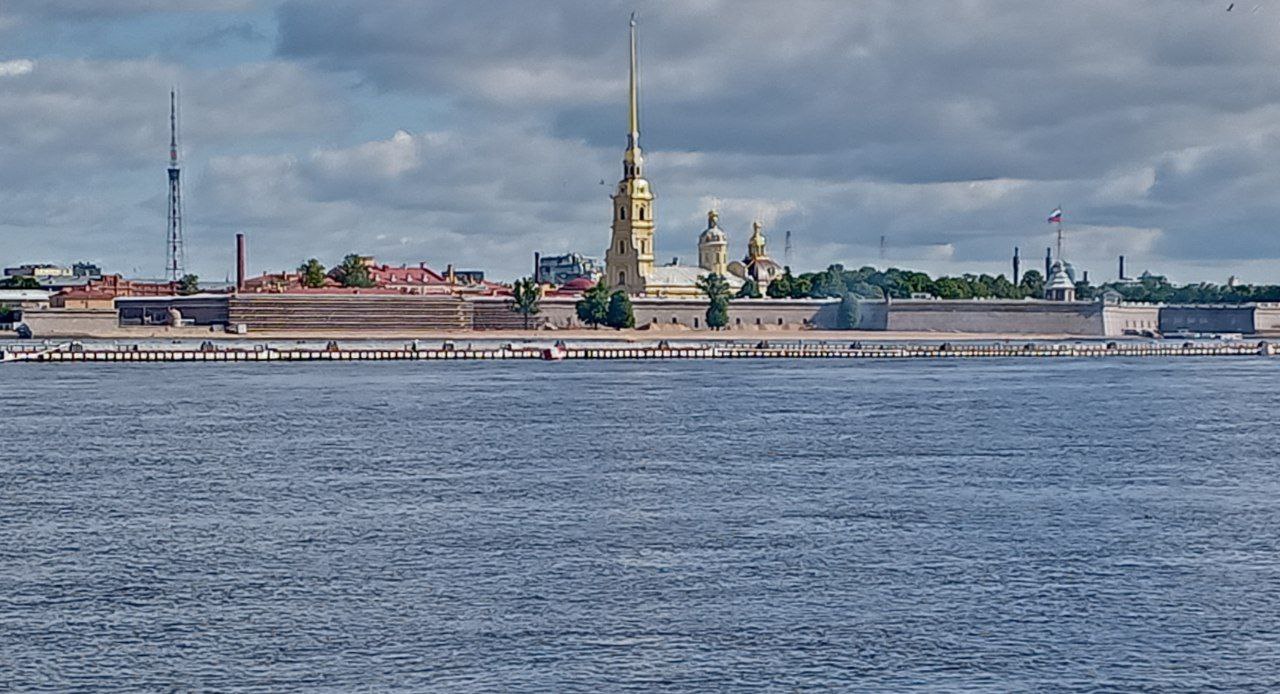 Море