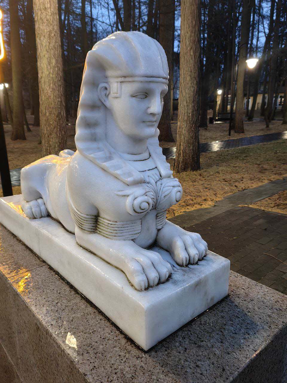 «Несущая воду»: легенда и копия копии в Светлогорске